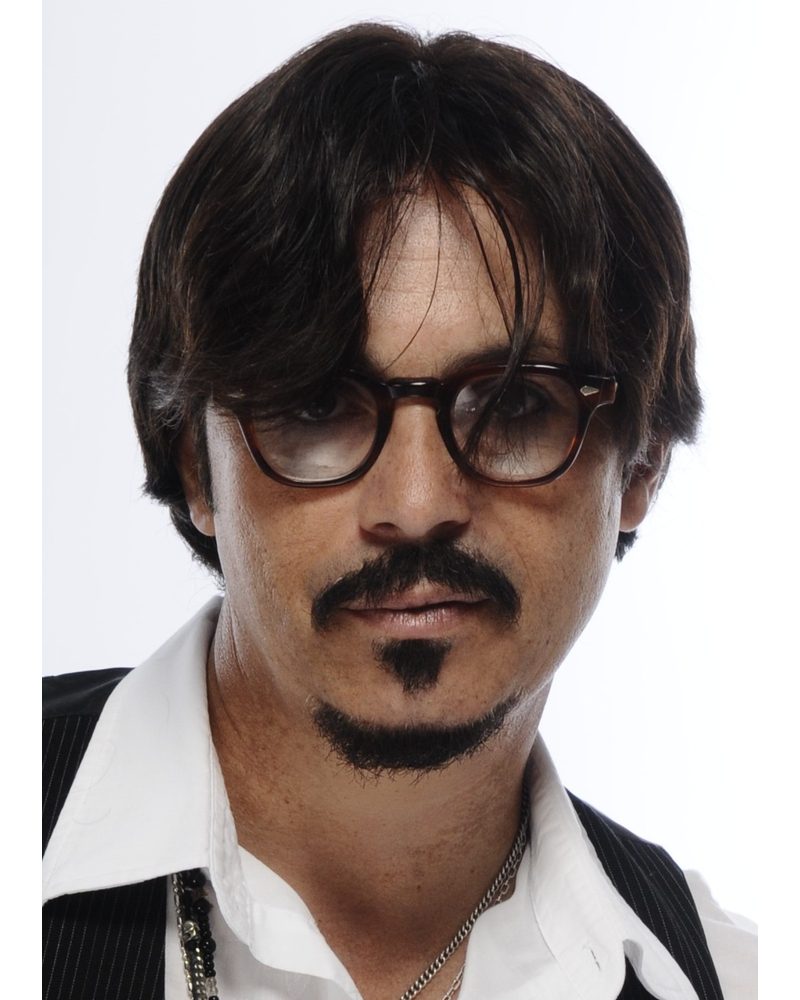 An impersonator of Johnny Depp